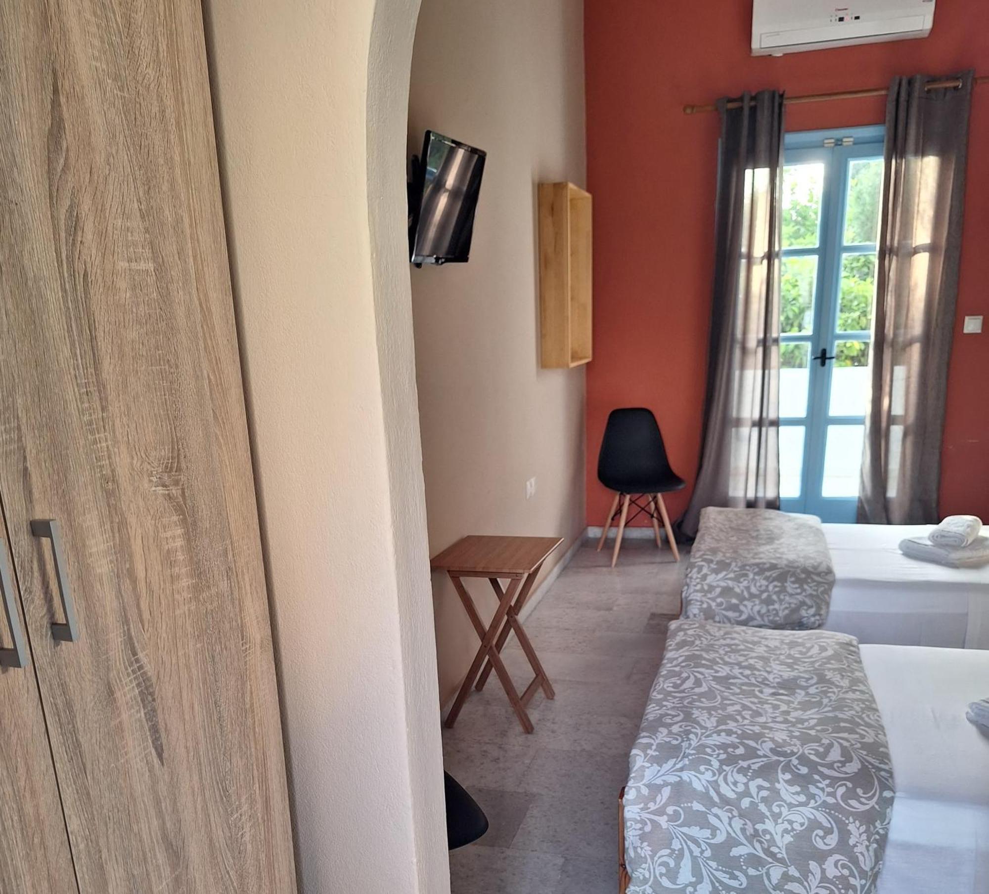 Giannakis Filoxenia Aparthotel Filótion Eksteriør bilde